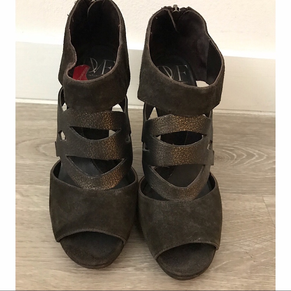 Diane Von Furstenberg suede heels
